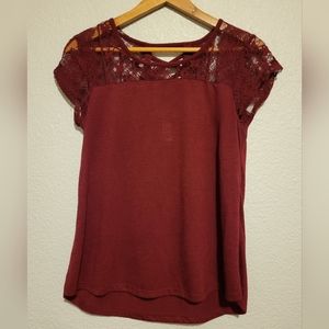 No Boundaries Wine Tshirt with Lace Sleeves. Size Medium
